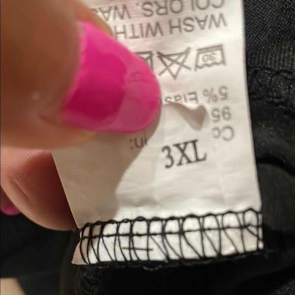 Black Butterfly Print Women's Plus Size 3 X Top pink butterfly 🦋 - Picture 3 of 8